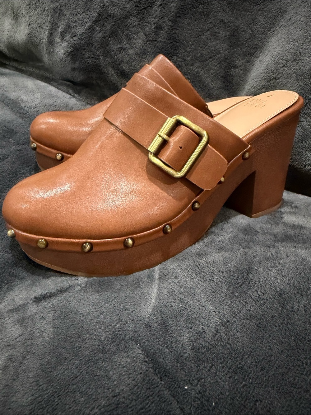 NWOT TIME & TRU Brown Buckle Platform Clog Heels Shoes Women’s 7 or 8